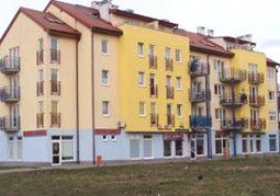 Anerkannte Zahnklinik in Slubice Zahnarzt im Ausland Polen an der deutsch-polnischen Grenze bietet preiswerte kostengünstige Zahnersatz Zahnimplantate Zahnkronen Zahnbrücken Zahnprothesen an. Kosten & Preise, 30 Jahre Erfahrungen, marktführende Zahnimplantate & Kronen