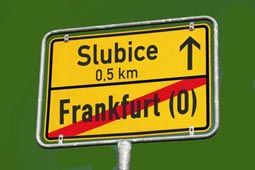 Kontakt - Anerkannte Zahnklinik in Slubice Zahnarzt im Ausland Polen an der deutsch-polnischen Grenze bietet preiswerte kostengünstige Zahnersatz Zahnimplantate Zahnkronen Zahnbrücken Zahnprothesen an. Kosten & Preise, 30 Jahre Erfahrungen, marktführende Zahnimplantate & Kronen Kontakt - Anerkannte Zahnklinik in Slubice Zahnarzt im Ausland Polen an der deutsch-polnischen Grenze bietet preiswerte kostengünstige Zahnersatz Zahnimplantate Zahnkronen Zahnbrücken Zahnprothesen an. Kosten & Preise, 30 Jahre Erfahrungen, marktführende Zahnimplantate & Kronen
